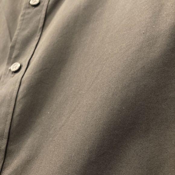 Gap | Non-Iron dress shirt - Picture 2 of 5